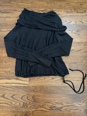 CAbi Black Long-Sleeve Drawstring Waist Top